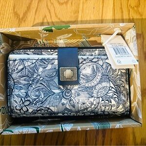 Sakroots Artist Circle Navy Blue & White wallet smartphone crossbody, wristlet